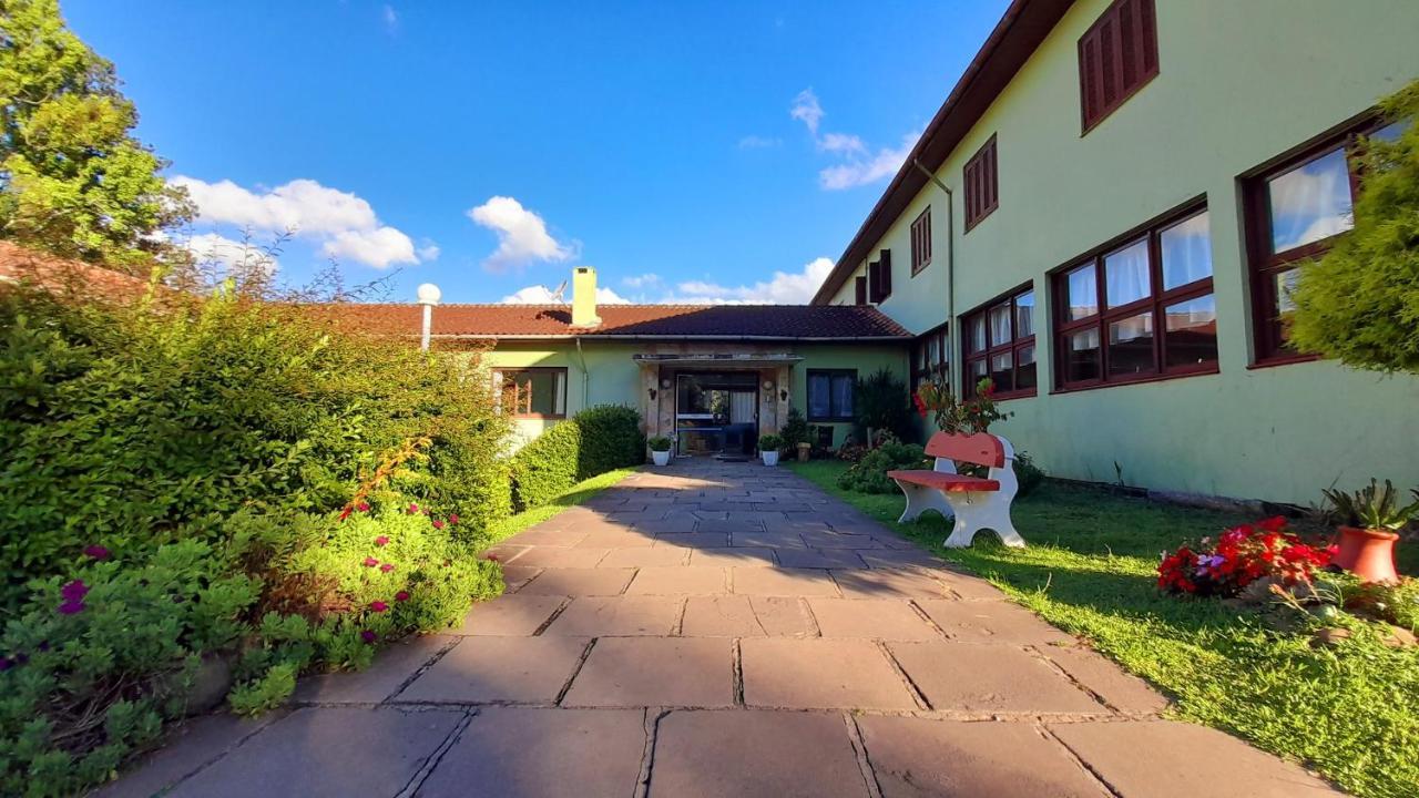 Hotel Pousada Casa Da Paz Gramado Esterno foto